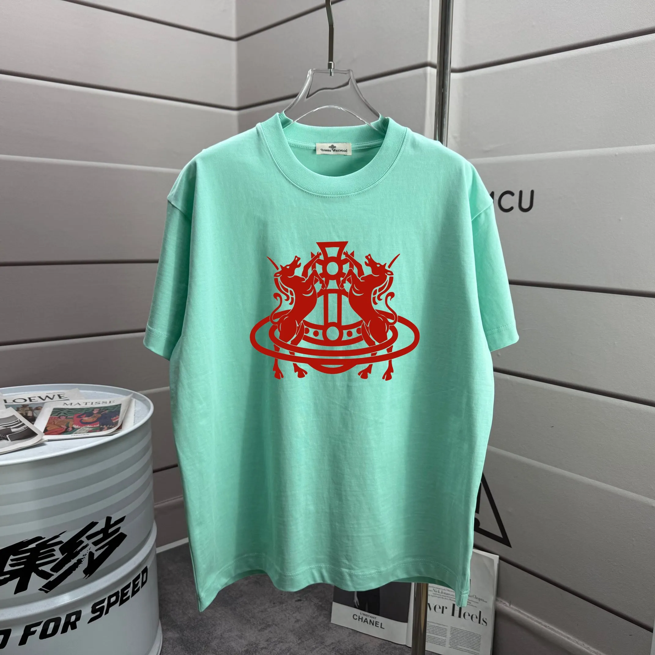 # 85 Vivienne Westwood* *2026 New Arrival T Same Style ：Black White Purple Green Size： S （90-130 ） M （120-150 ） L （140-165 ） XL （160-180 ） XXL （180 ）